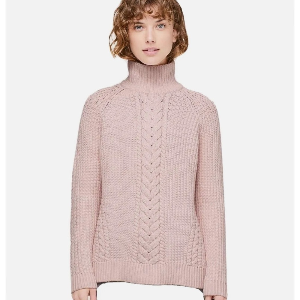 LULU LEMON sweater size 6 like new